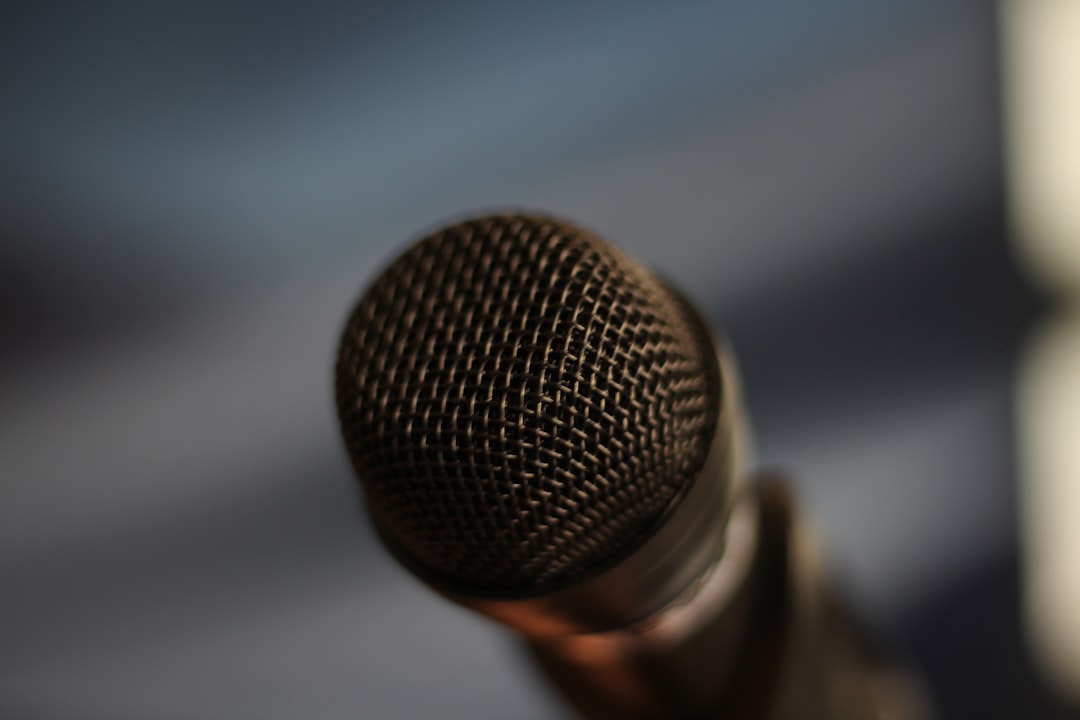 How to Set Up a Home Studio in a Small Room or Bedroom