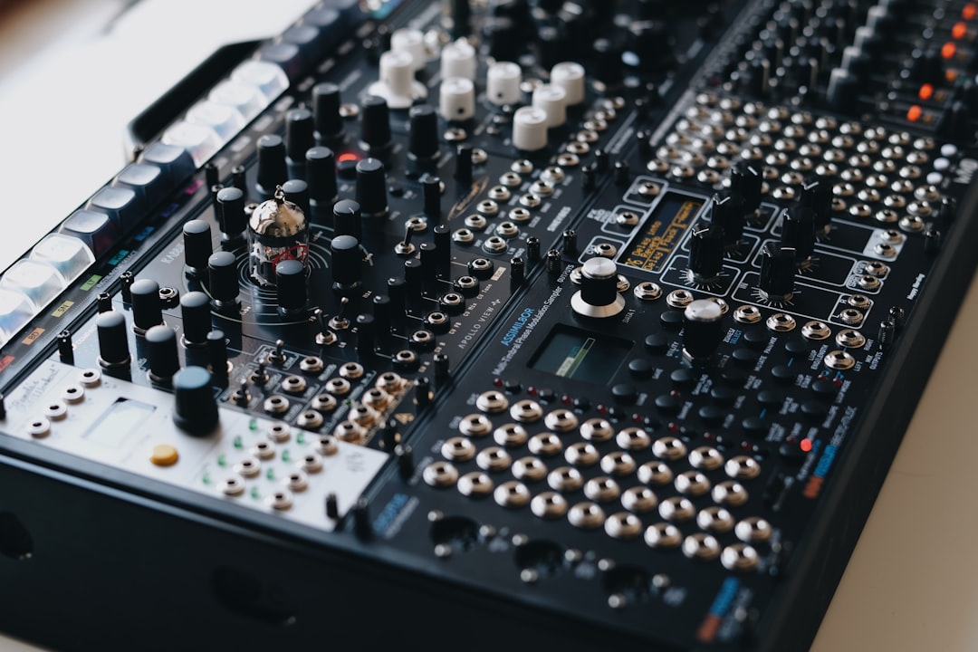 How to Cable Manage a Home Studio Cleanly