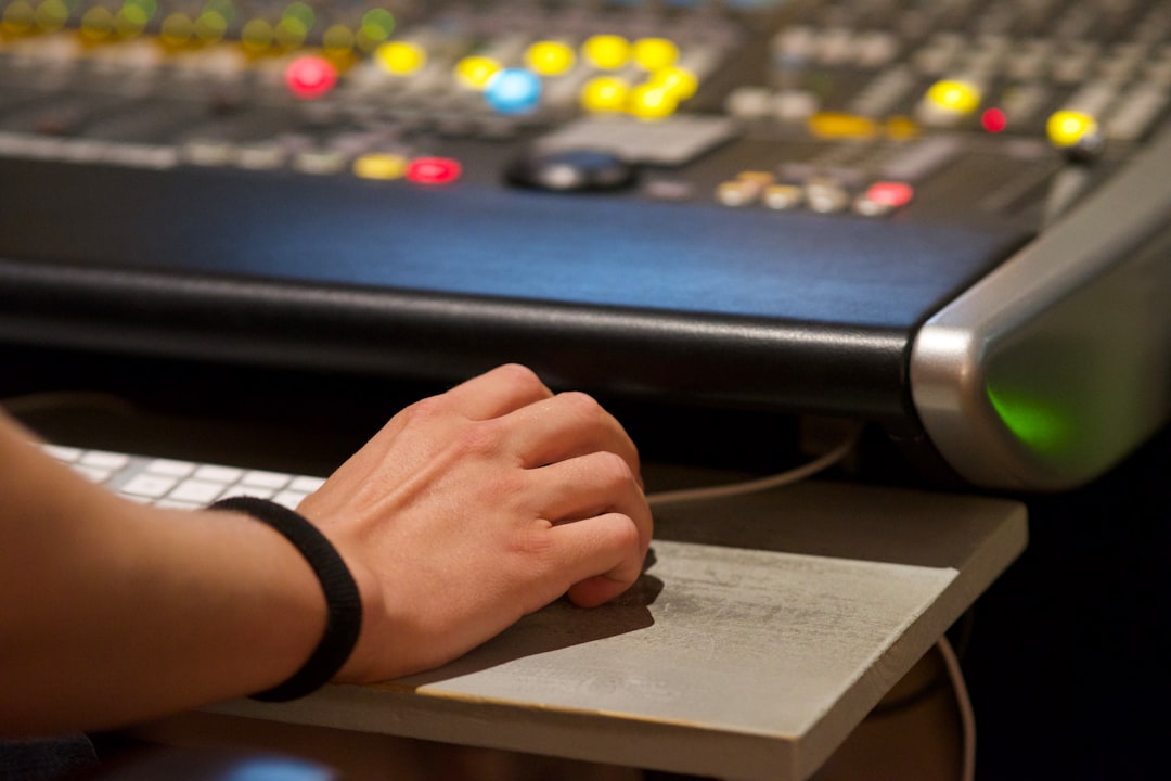 How to Fix Studio Monitor Hiss and Noise