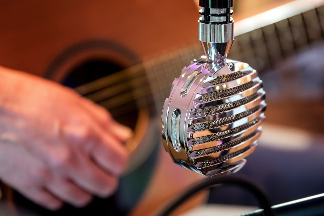 How to Record Electric Guitar at Home