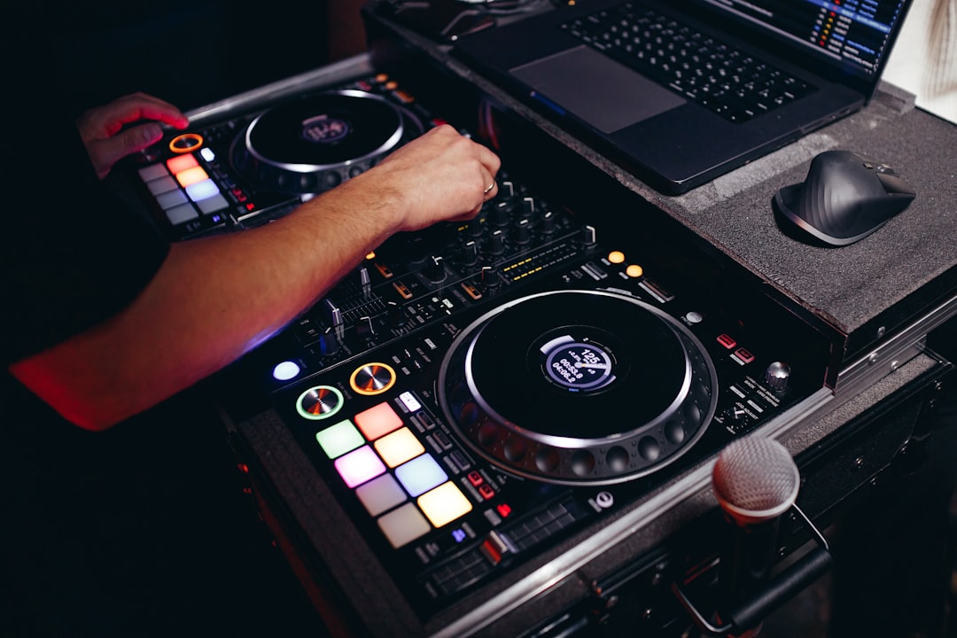 Suno vs Udio: Which AI Music Tool Is Better?