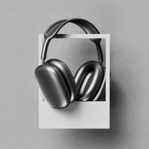 Tracking Headphones