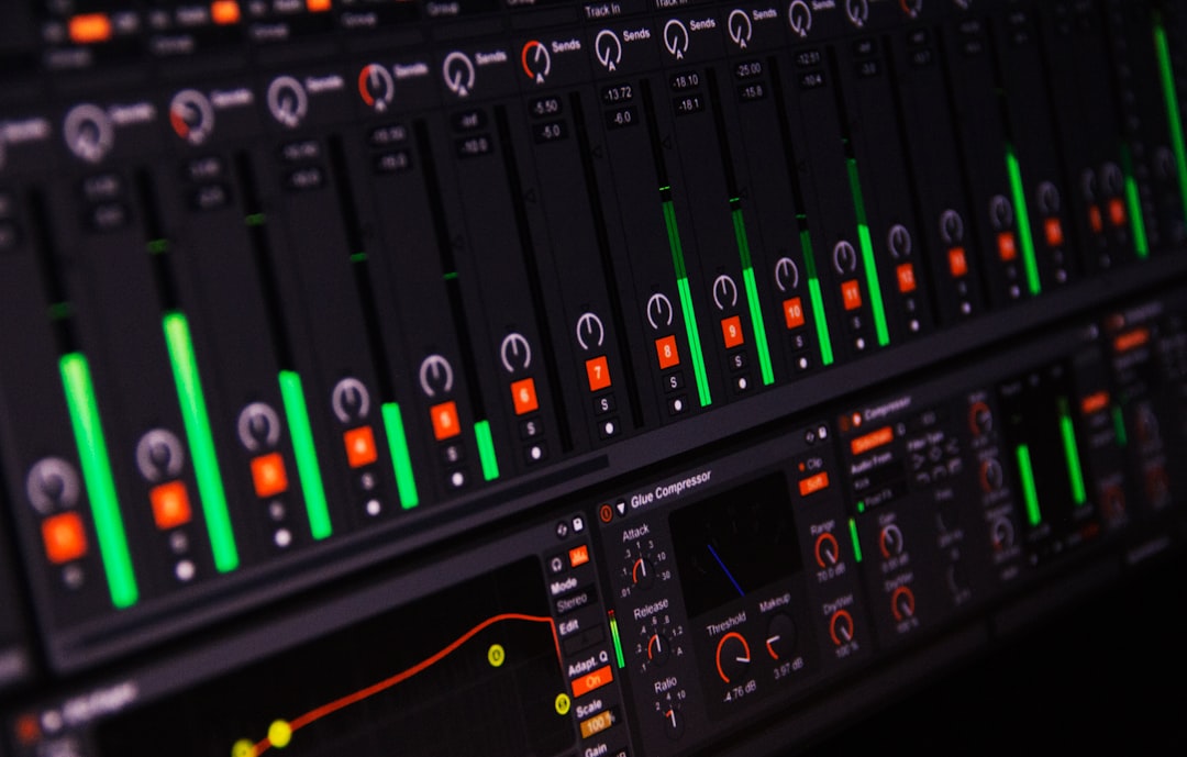 The Best Spotify Canvas Makers