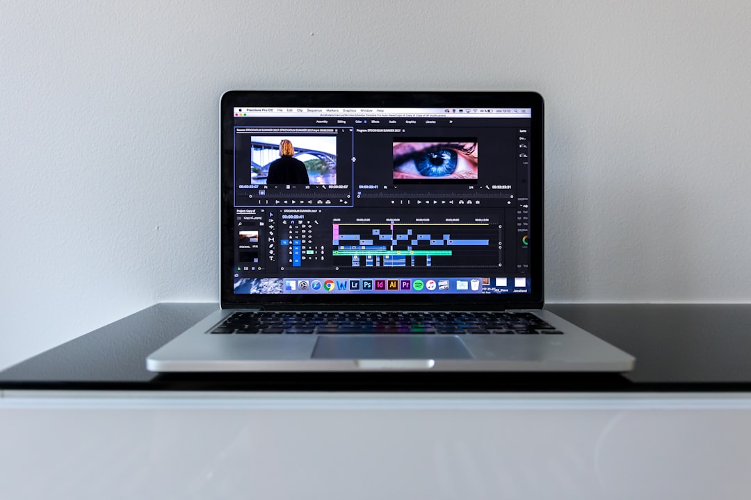 How to Turn Album Art Into a Video
