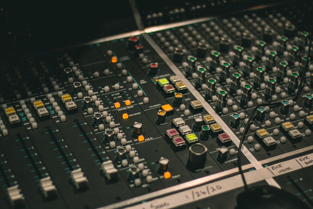 How to Mix Spoken-Word Vocals