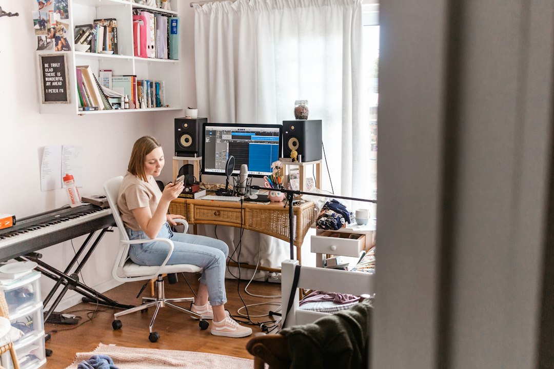 Best Headphones for Music Listening
