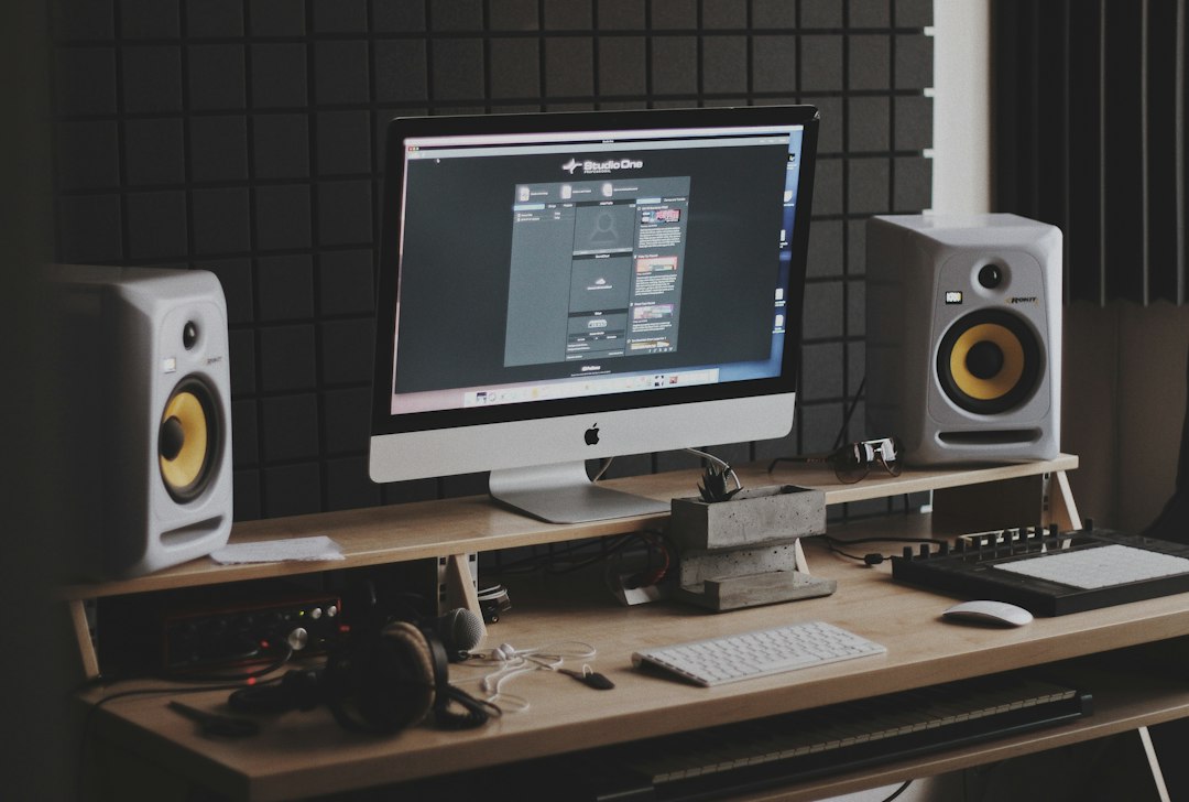 Best Powered Bookshelf Speakers